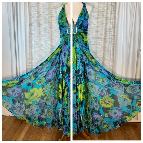 Donna Ricco Halter Maxi Gown in Blue and Green - Picture 15 of 16